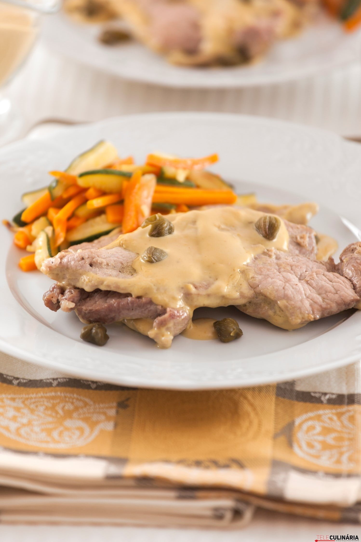 Bifanas com Molho de Mostarda e Alcaparras TC_003 (Custom)