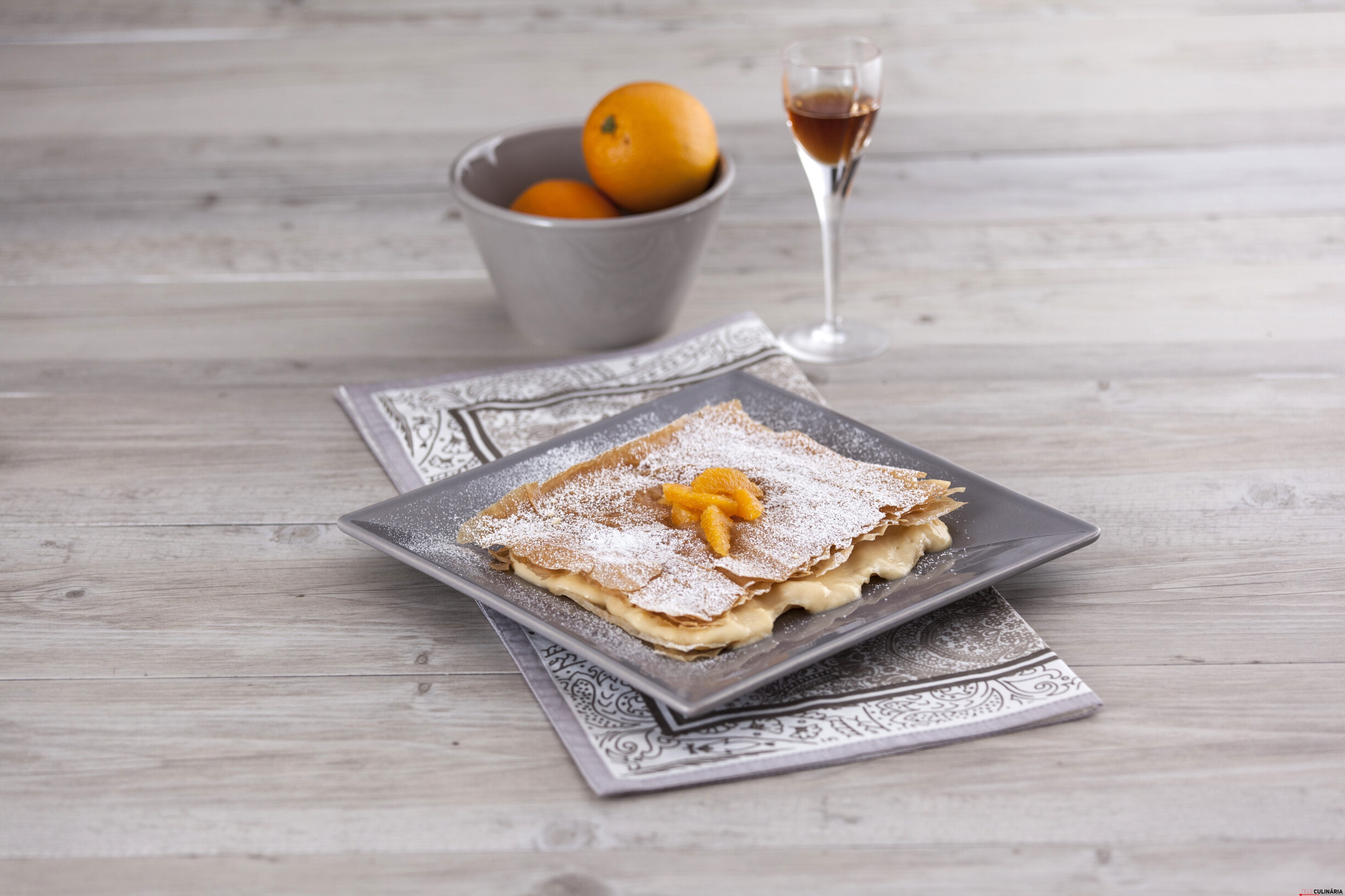 Mil folhas de creme de laranja e Moscatel