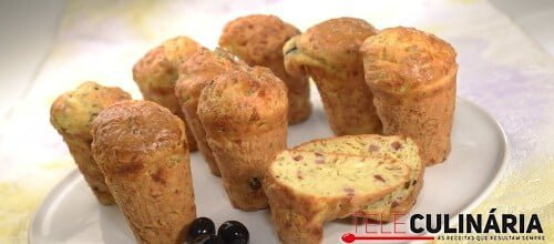 Queques de chouriço e azeitonas