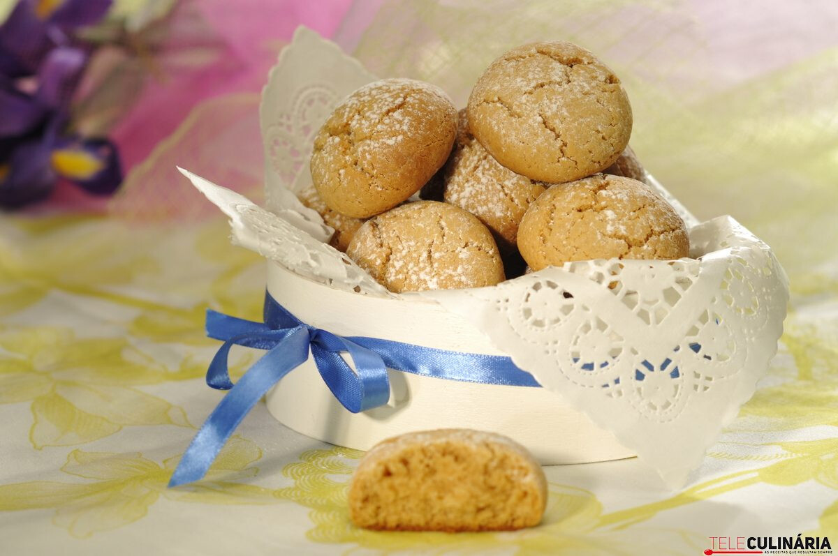 Bolinhos de leite condensado e limão (robot de cozinha)