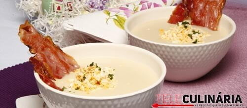 Creme de feijão branco com ovos e presunto