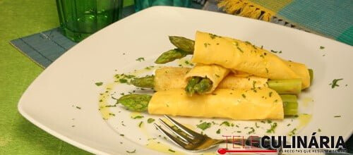 Tortilhas de espargos verdes