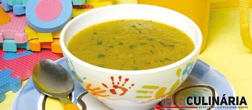 Sopa de lentilhas com agriões