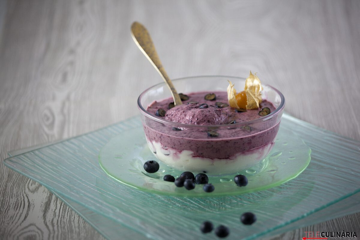 Mousse de mirtilos