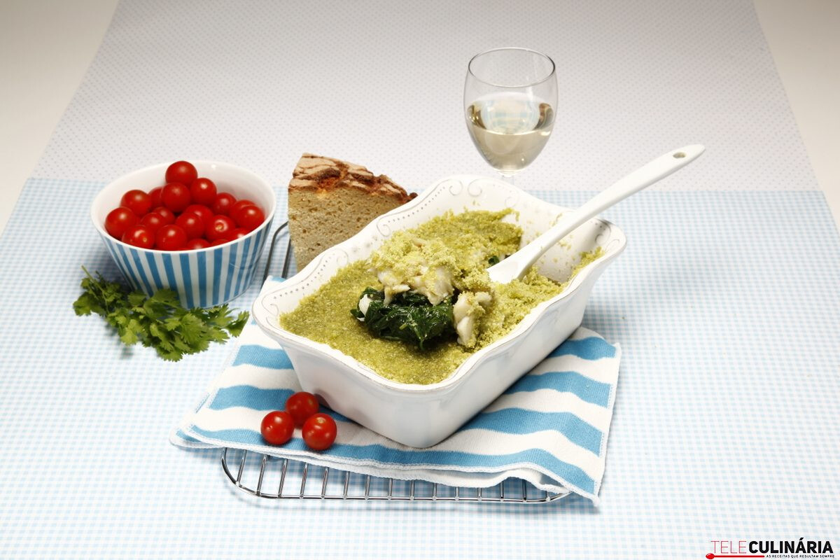 Bacalhau com broa e espinafres (robot de cozinha)