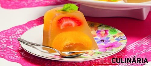 Pudim de ananás e pêssego