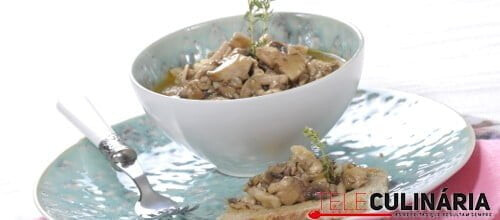 Cogumelos com natas e mostarda