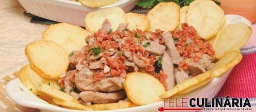 Tirinhas de vitela salteadas com presunto