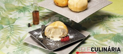 Gelado frito com licor de mel