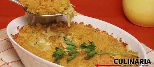 Migas de bacalhau com presunto e broa