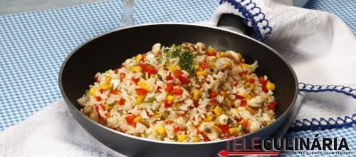 Arroz frito colorido