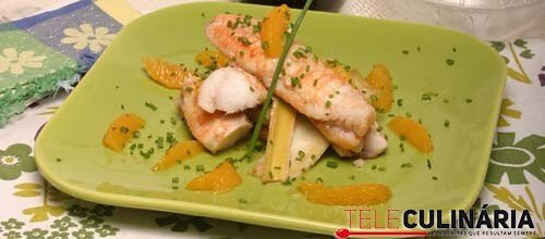 Rolinhos de tamboril com molho agridoce