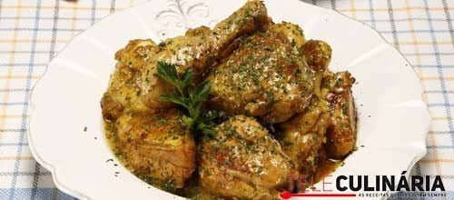 Frango de fricassé com açafrão