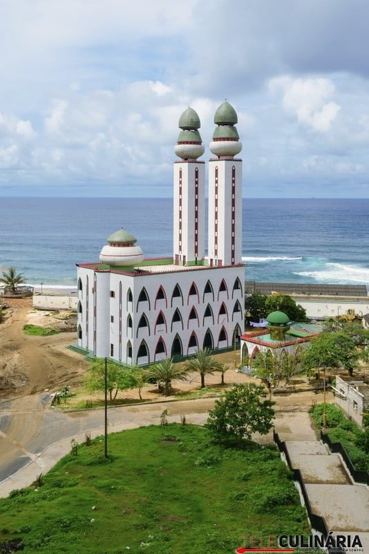 The Mosque of Divinity