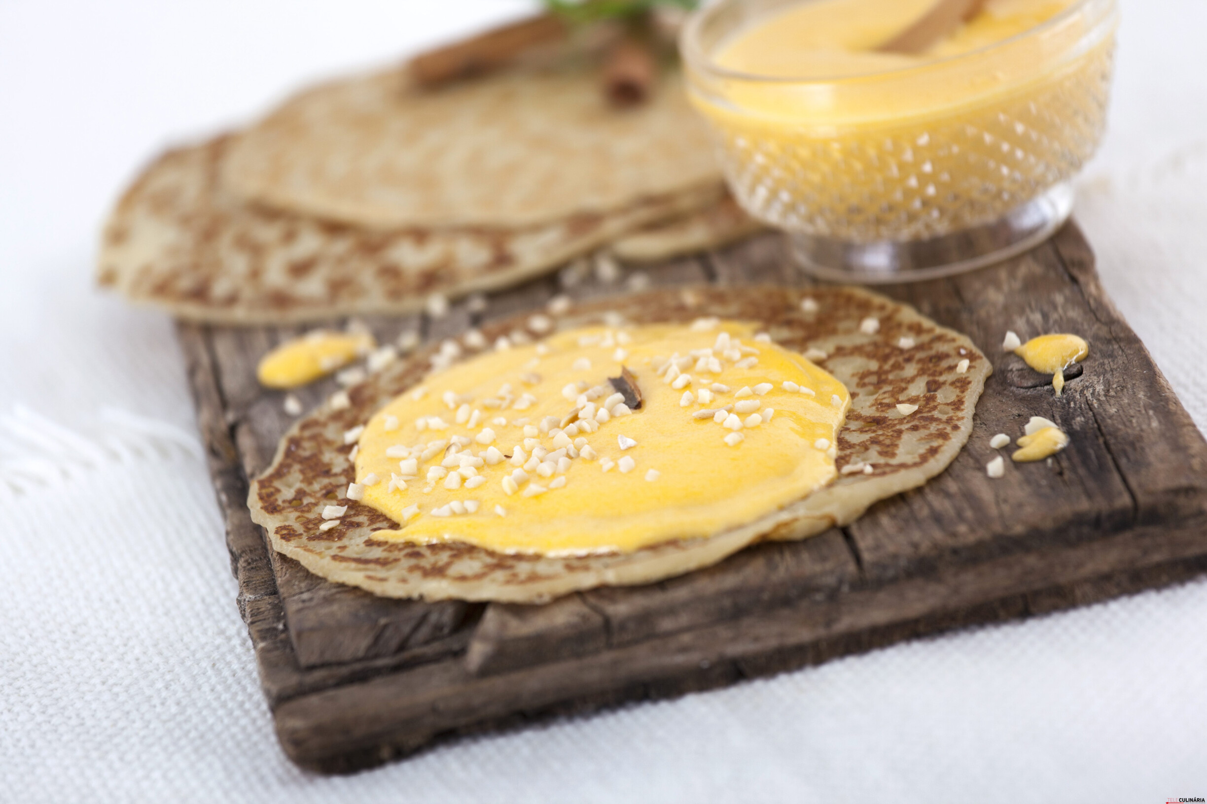 Crepes de doce de ovos