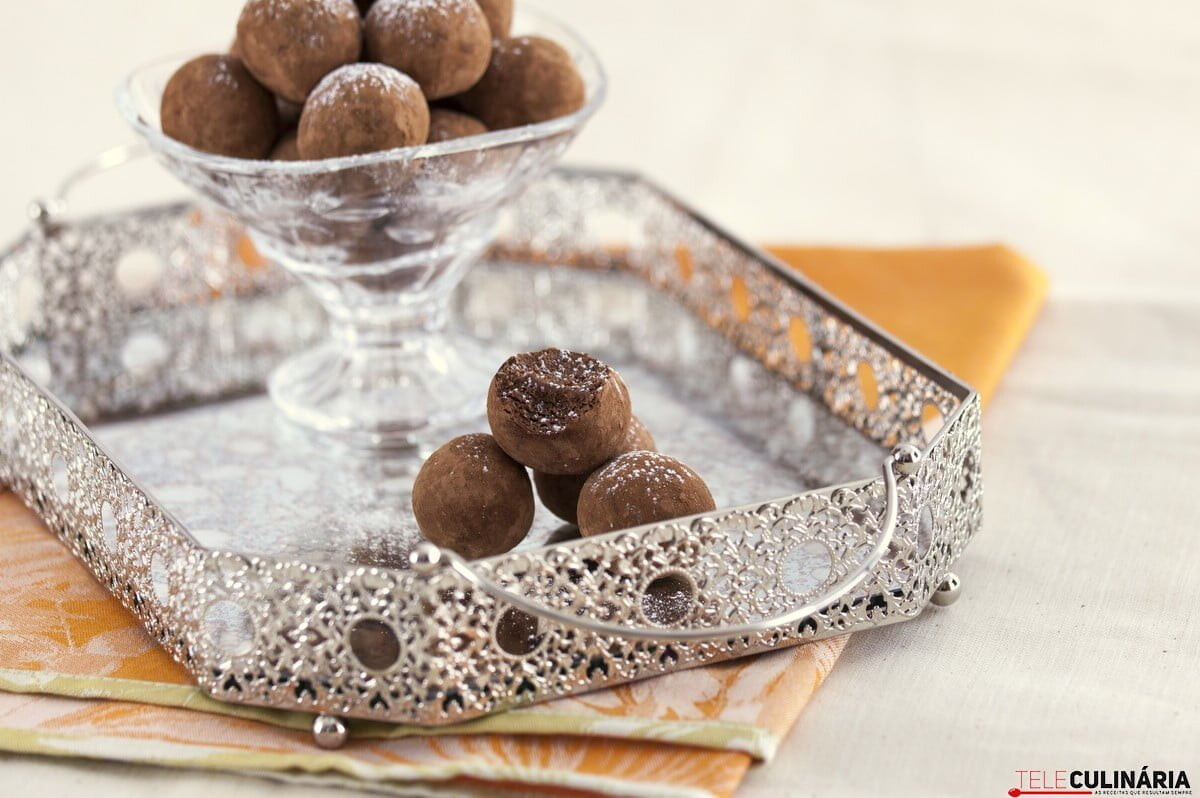 Trufas de chocolate com whisky