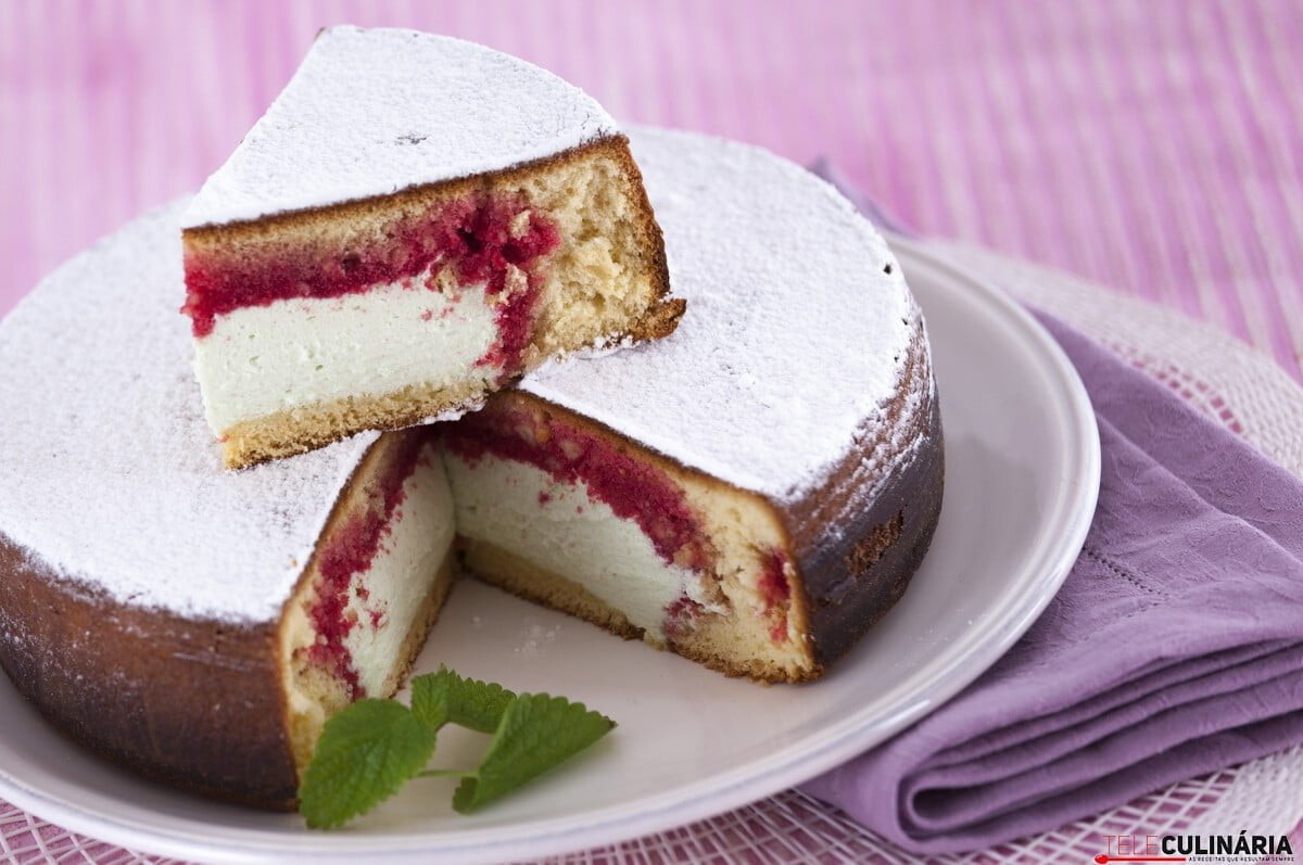 Bolo surpresa recheado