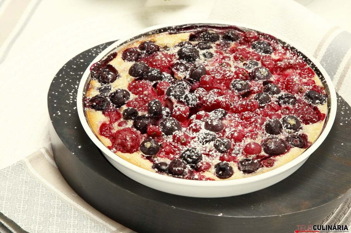 Clafoutis de frutos do bosque
