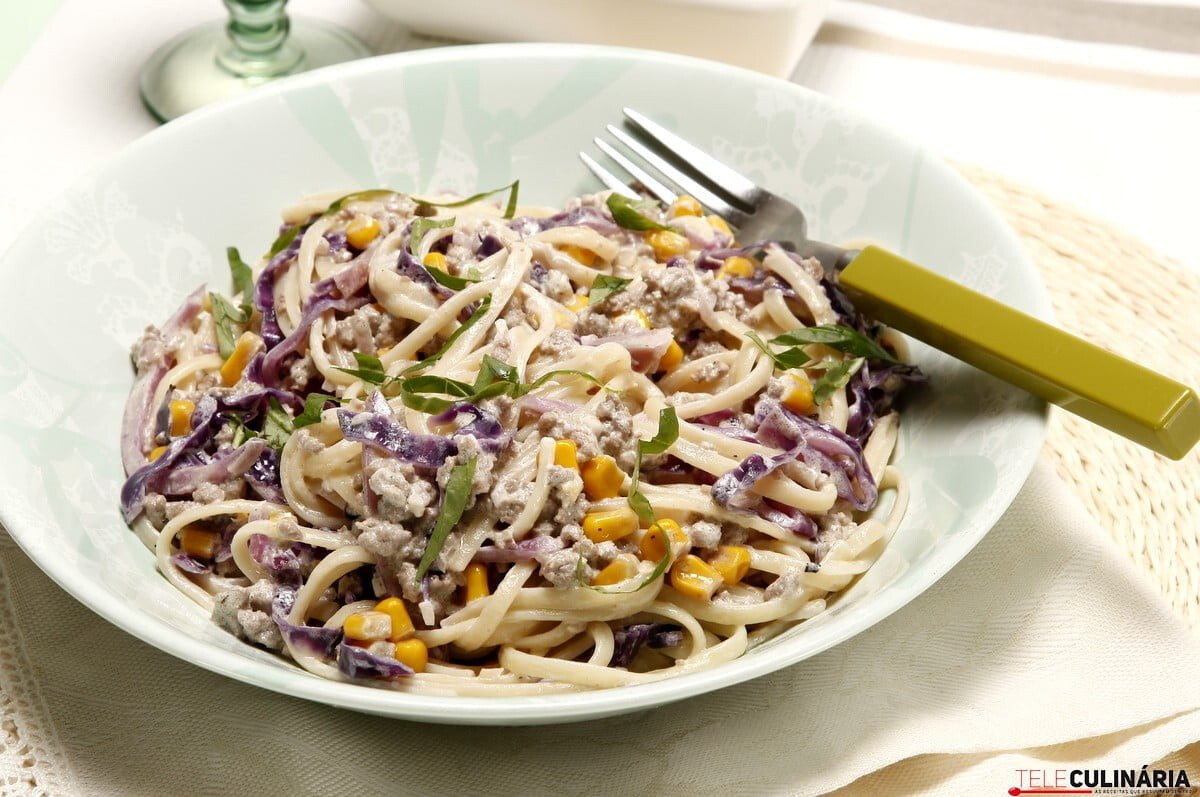 Linguine com creme de milho