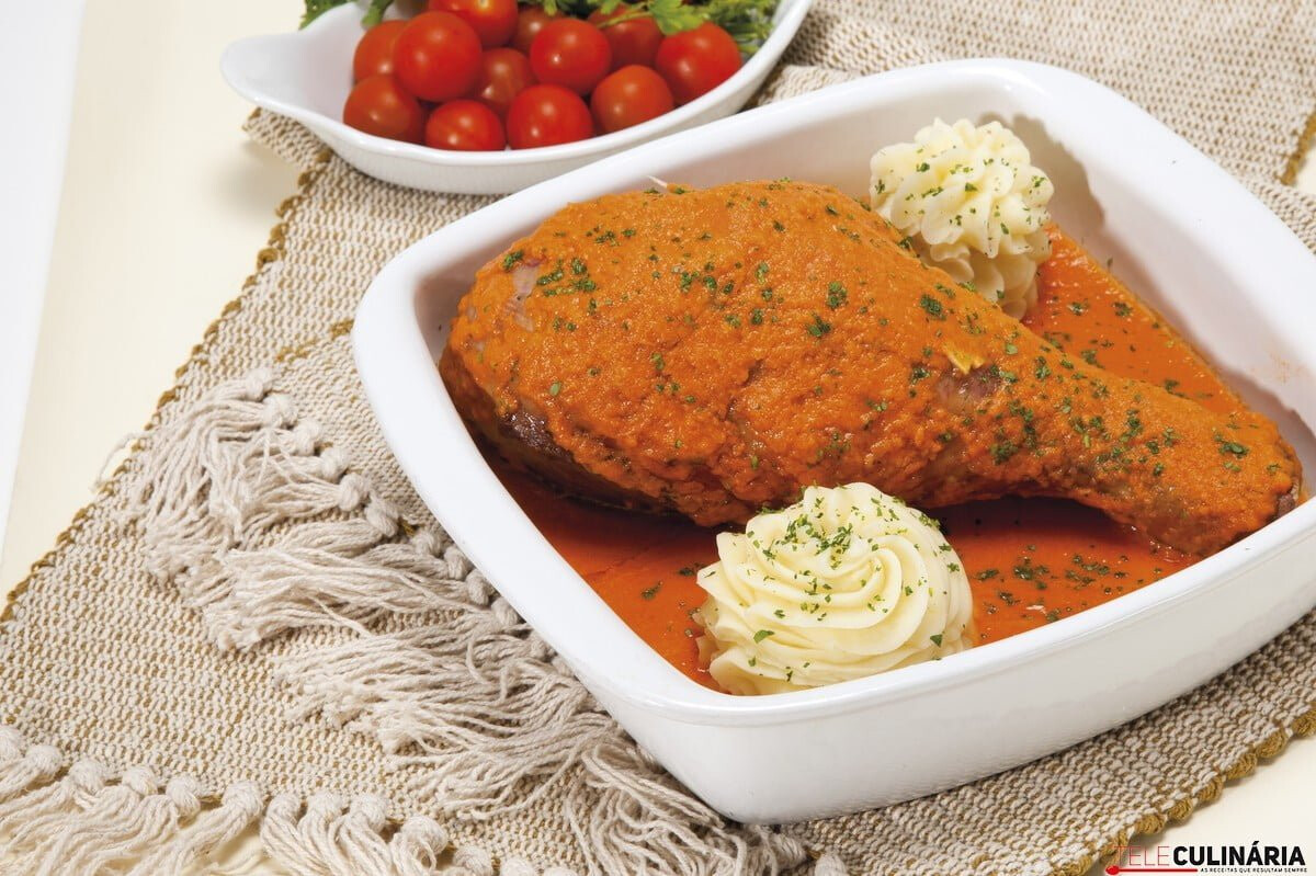 Perna de peru à milanesa