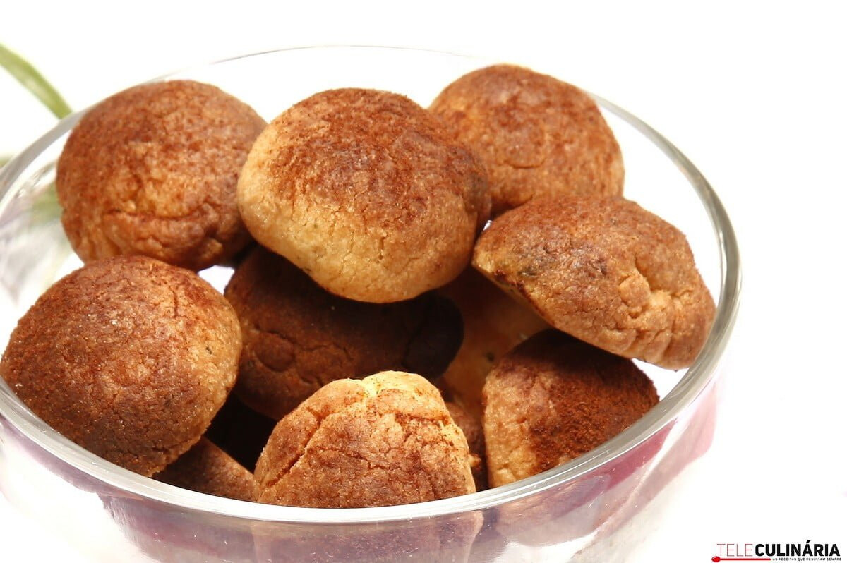 Biscoitos de canela e alecrim