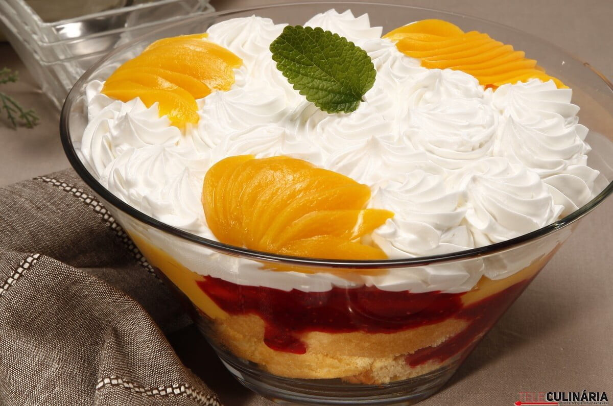 Trifle de pêssego