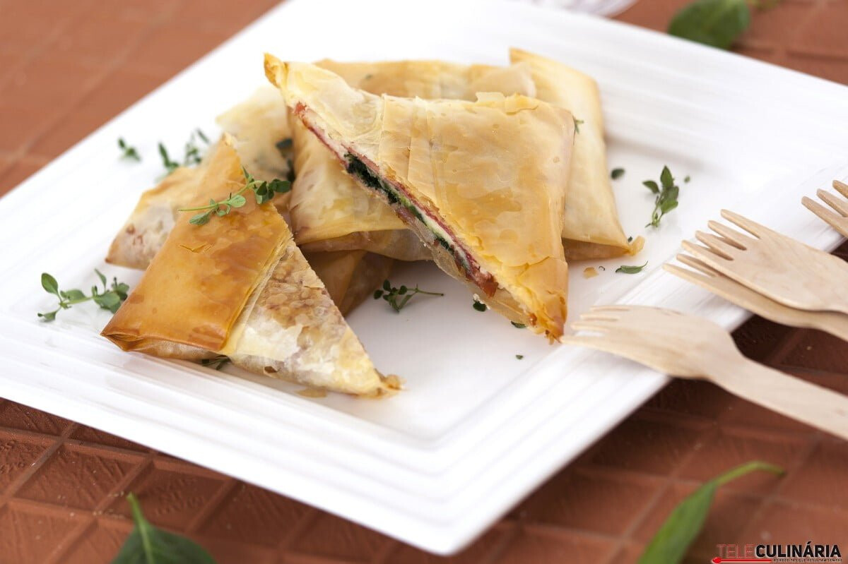 Almofadas de espinafres e presunto – receita 5 estrelas