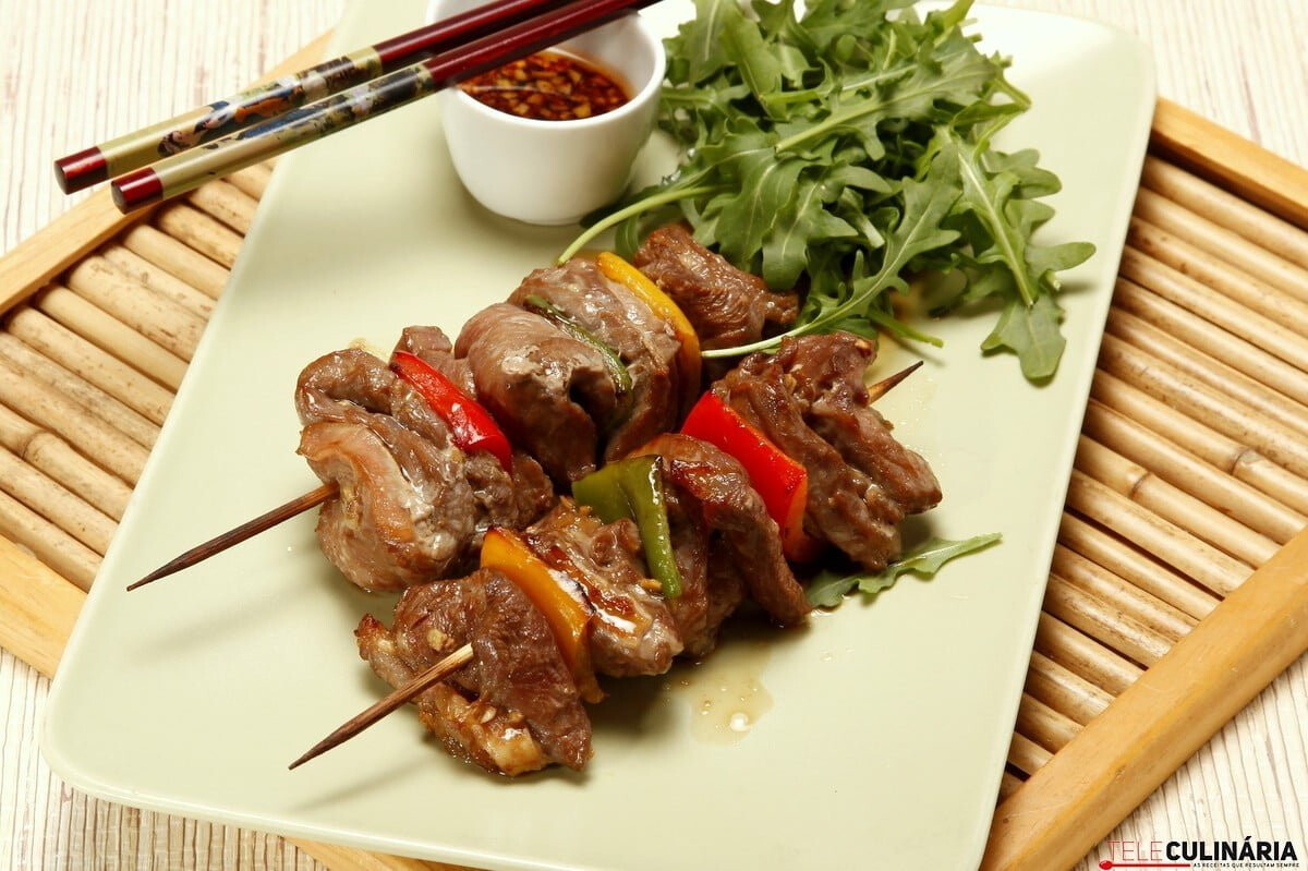 Espetadas de vaca à oriental