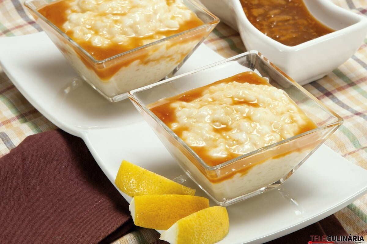 Arroz-doce com caramelo