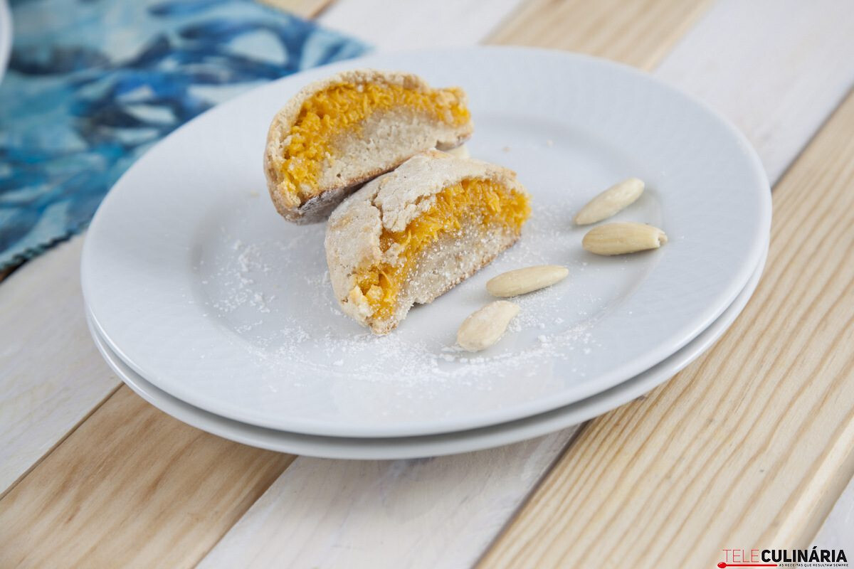 Queijinhos de amêndoa