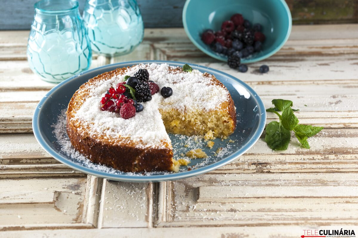Tarte de coco molhadinha