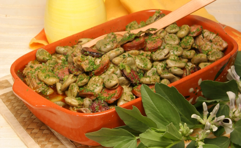 favas guisadas à portuguesa