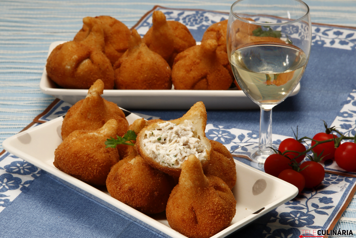 Coxinhas de frango (robot de cozinha)