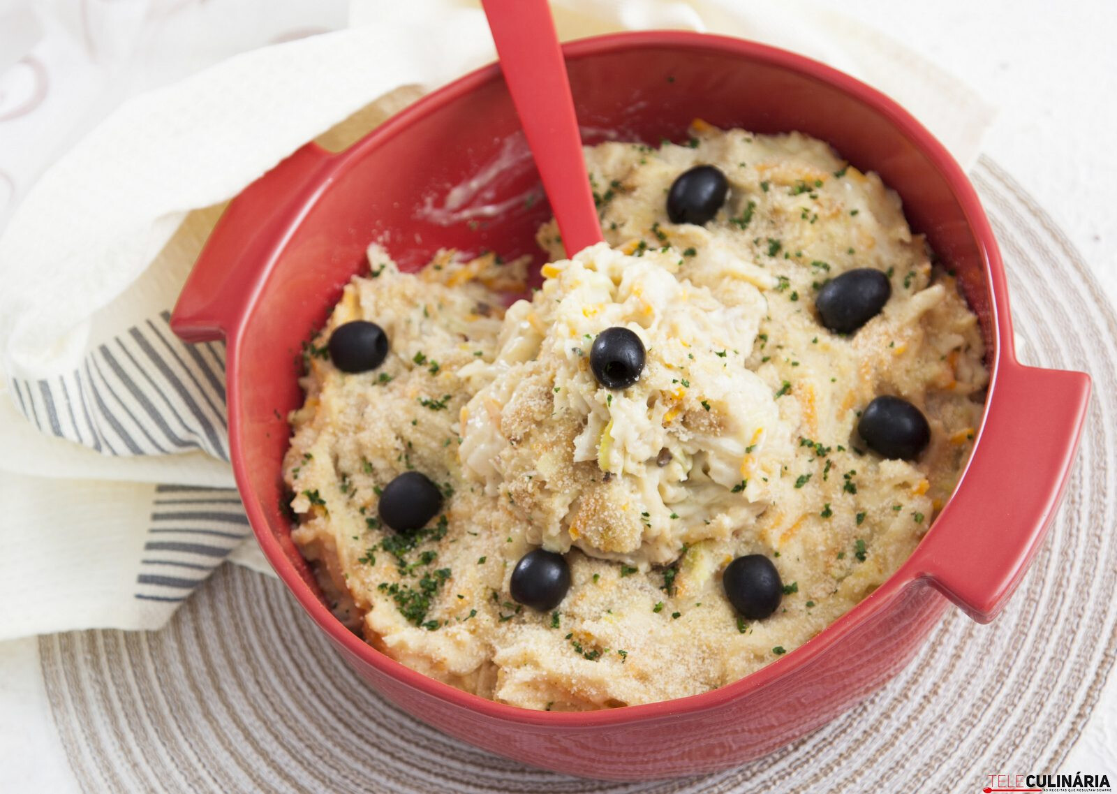 Escondinhinho de bacalhau com legumes