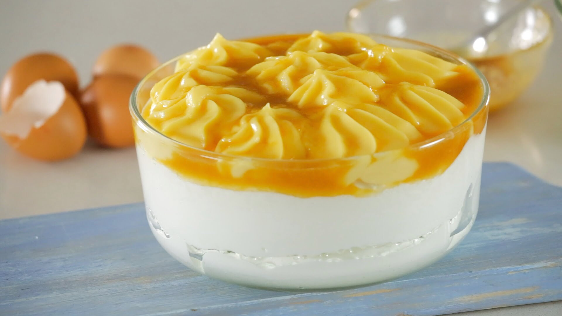 Creme flutuante de leite condensado