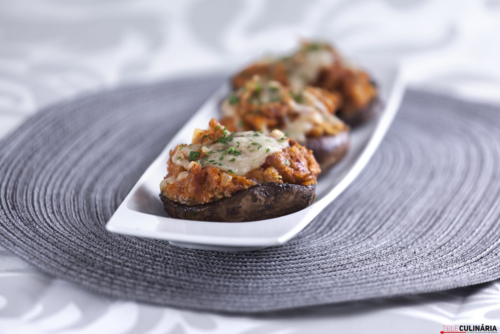 Cogumelos recheados com alheira- Receita fácil