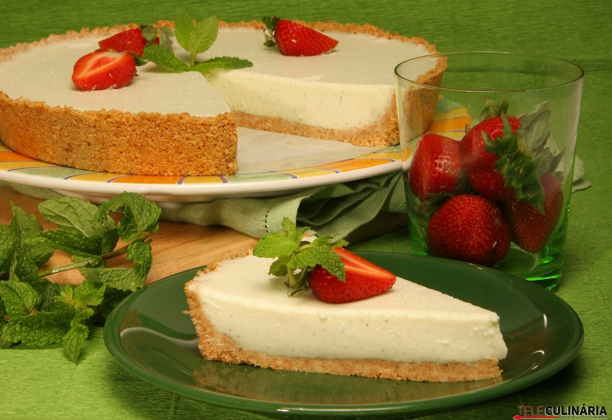 Tarte de bolacha e creme de hortelã