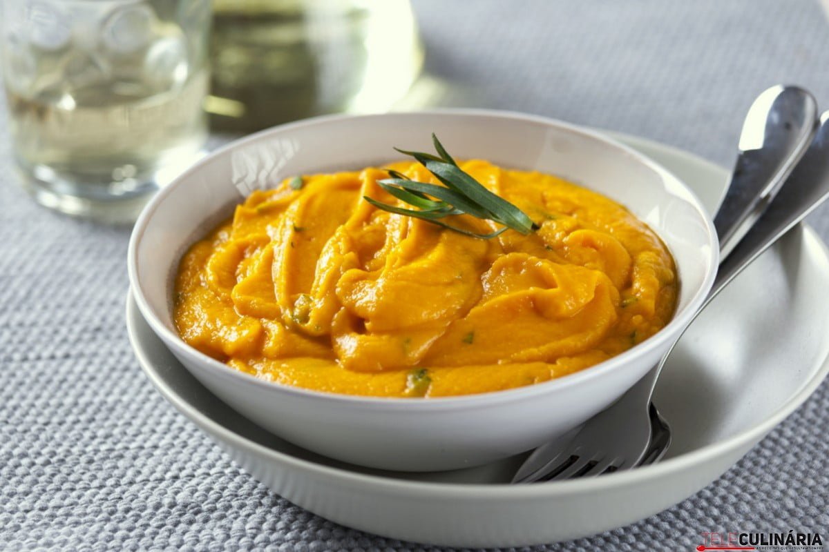 Puré de cenoura e laranja