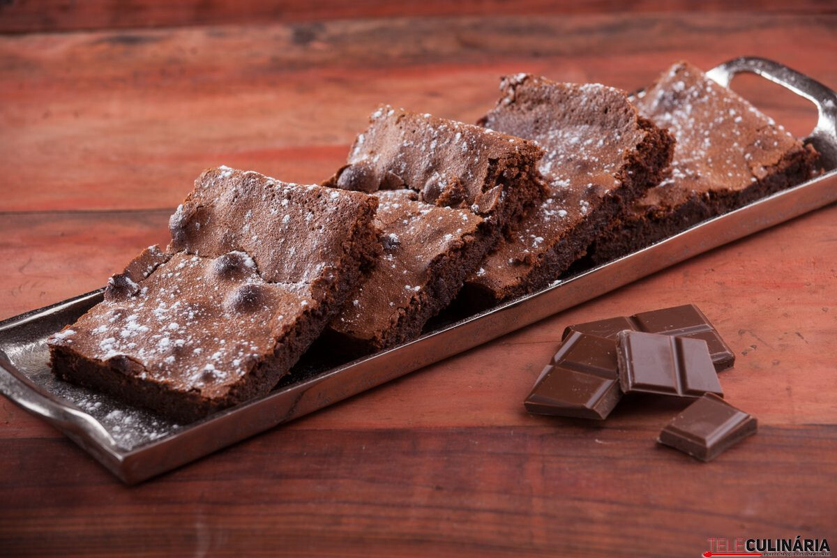 Mousse de chocolate no forno