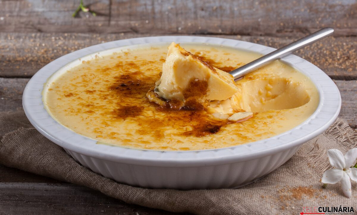 Gelatina de leite-creme