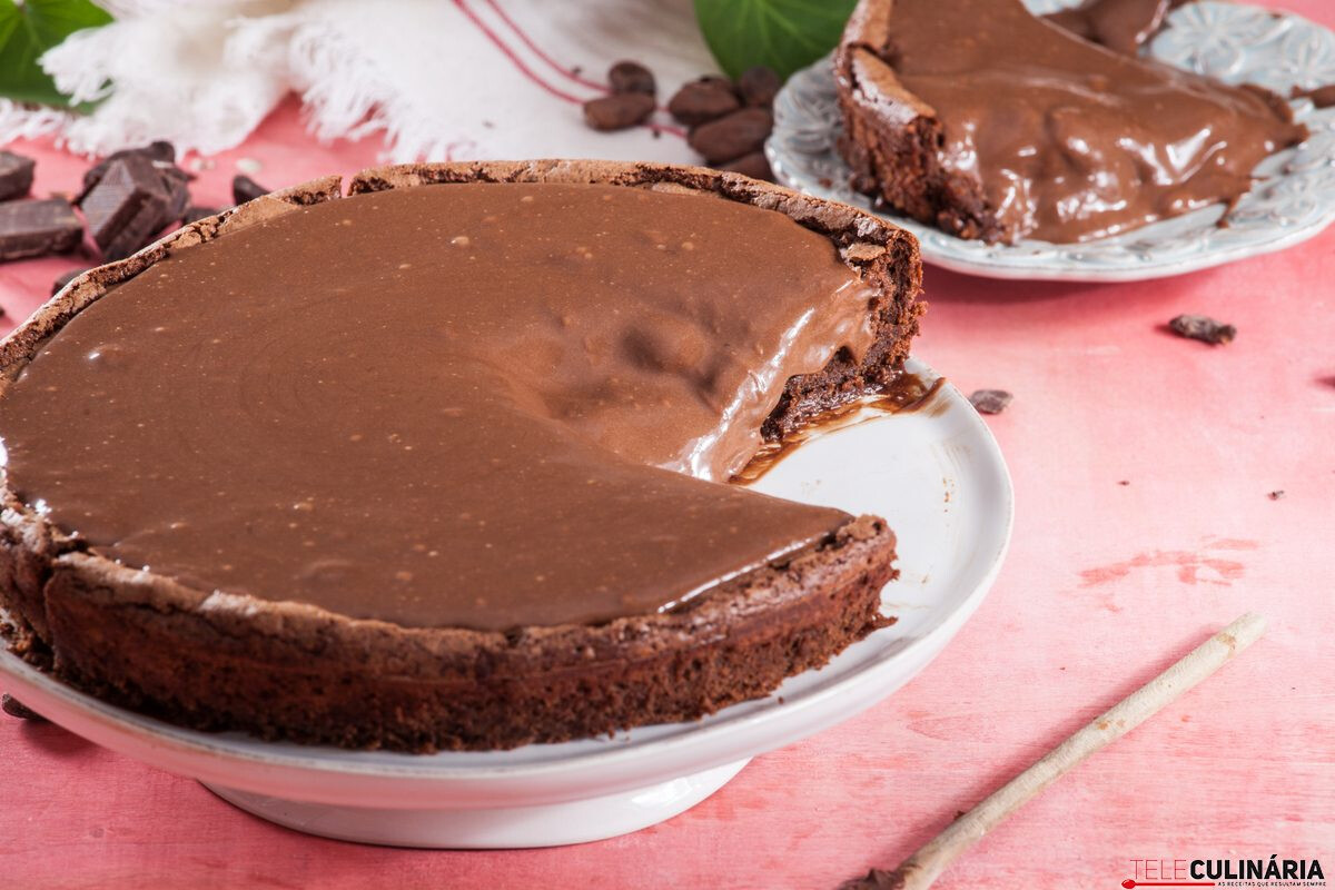 Receita fácil de Bolo Mousse de Chocolate