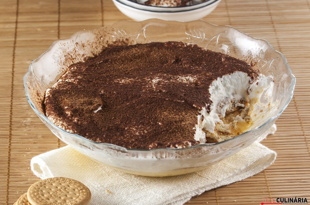 Doce da casa em taça grande