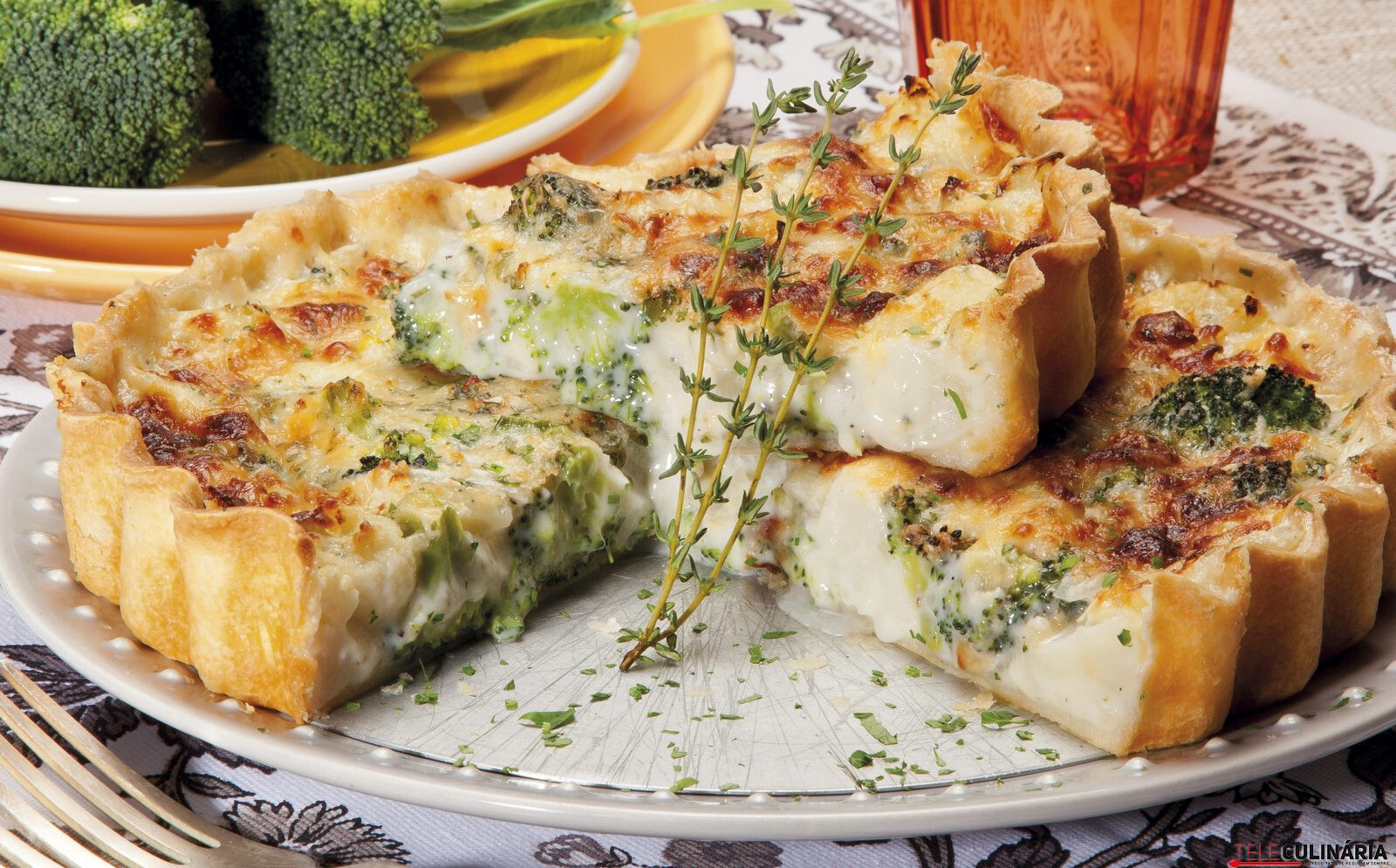 Quiche de brócolos e couve-flor