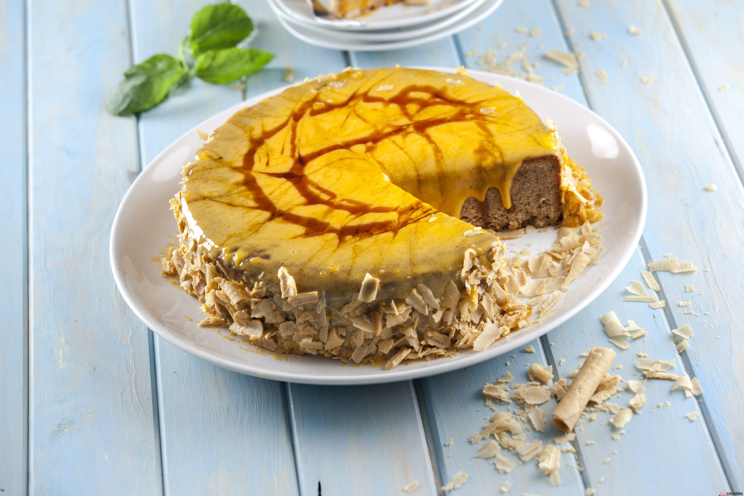 Bolo de nozes com creme caramelo