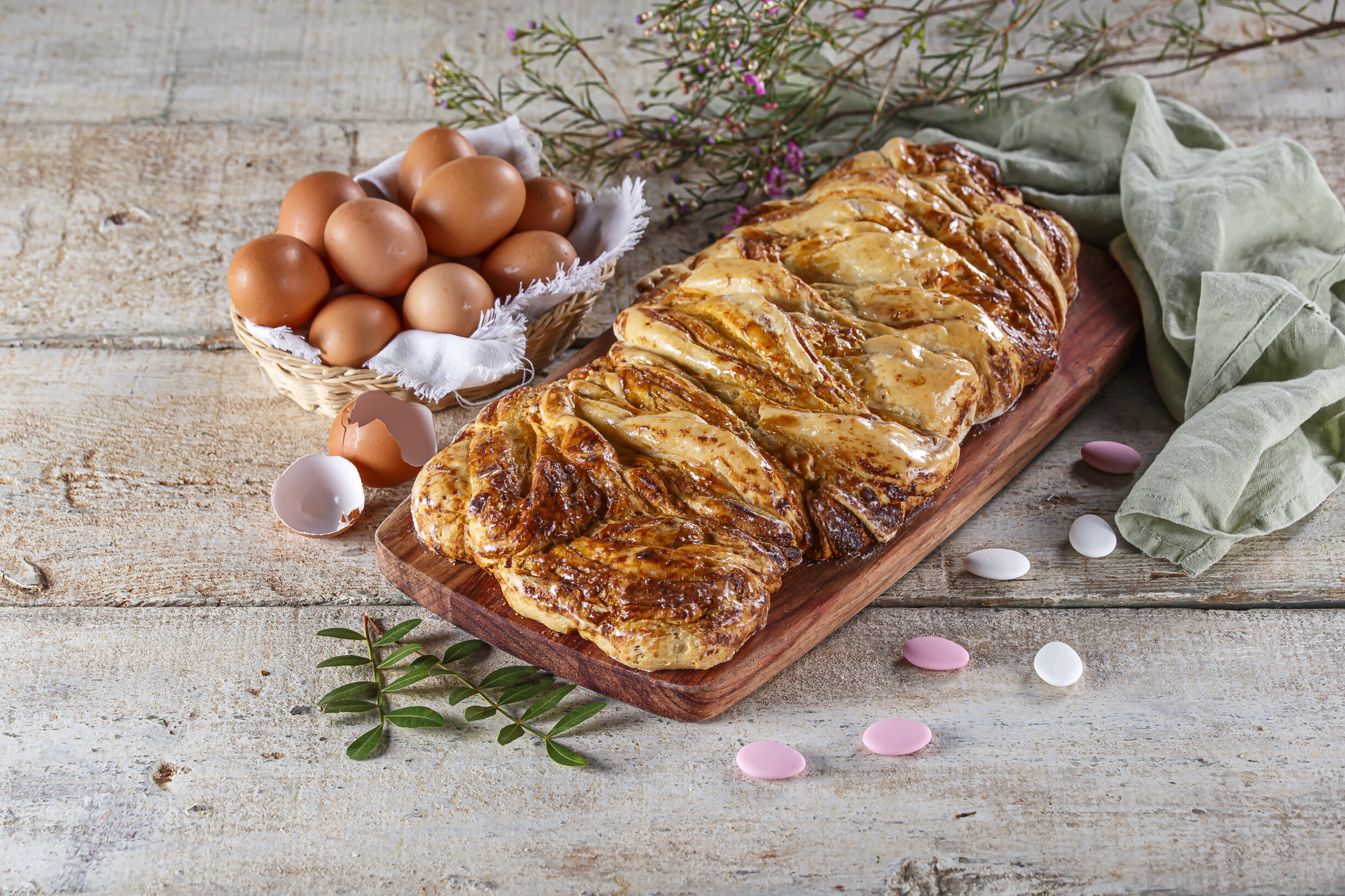 Trança com doce de ovos