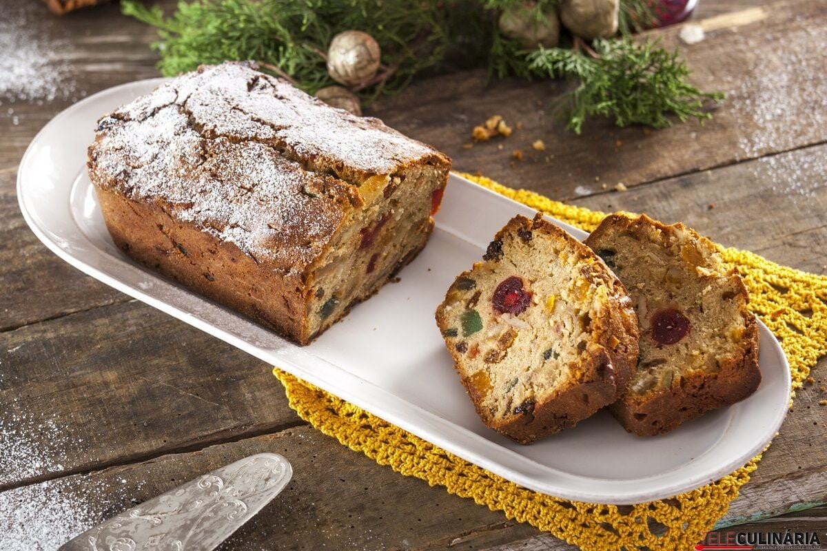 Bolo de frutas