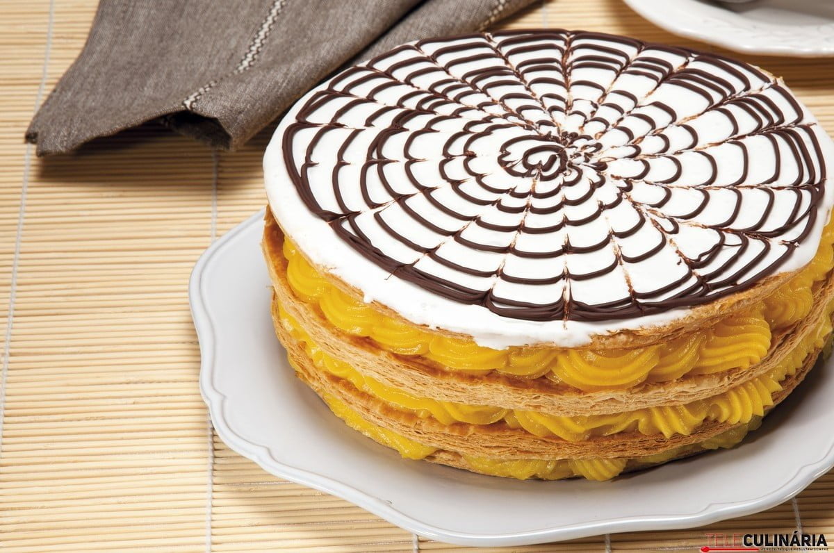 mil folhas de creme pasteleiro