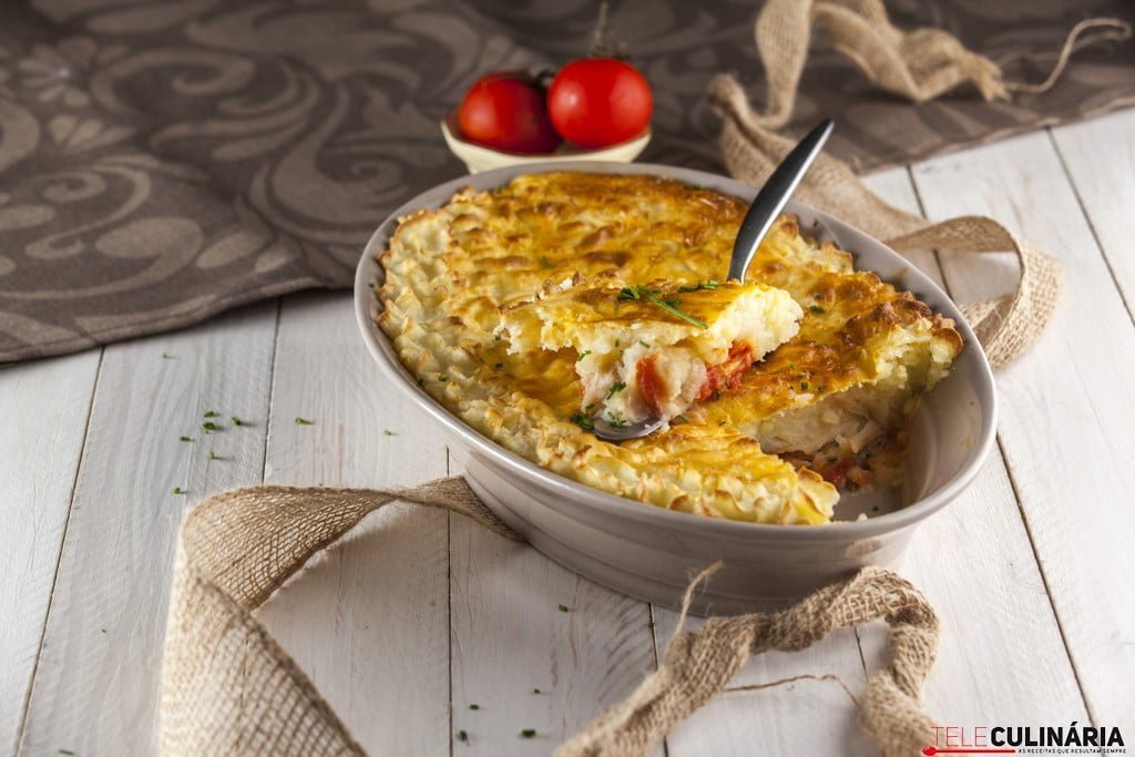 Empadao de bacalhau com pure PP CHPS-13