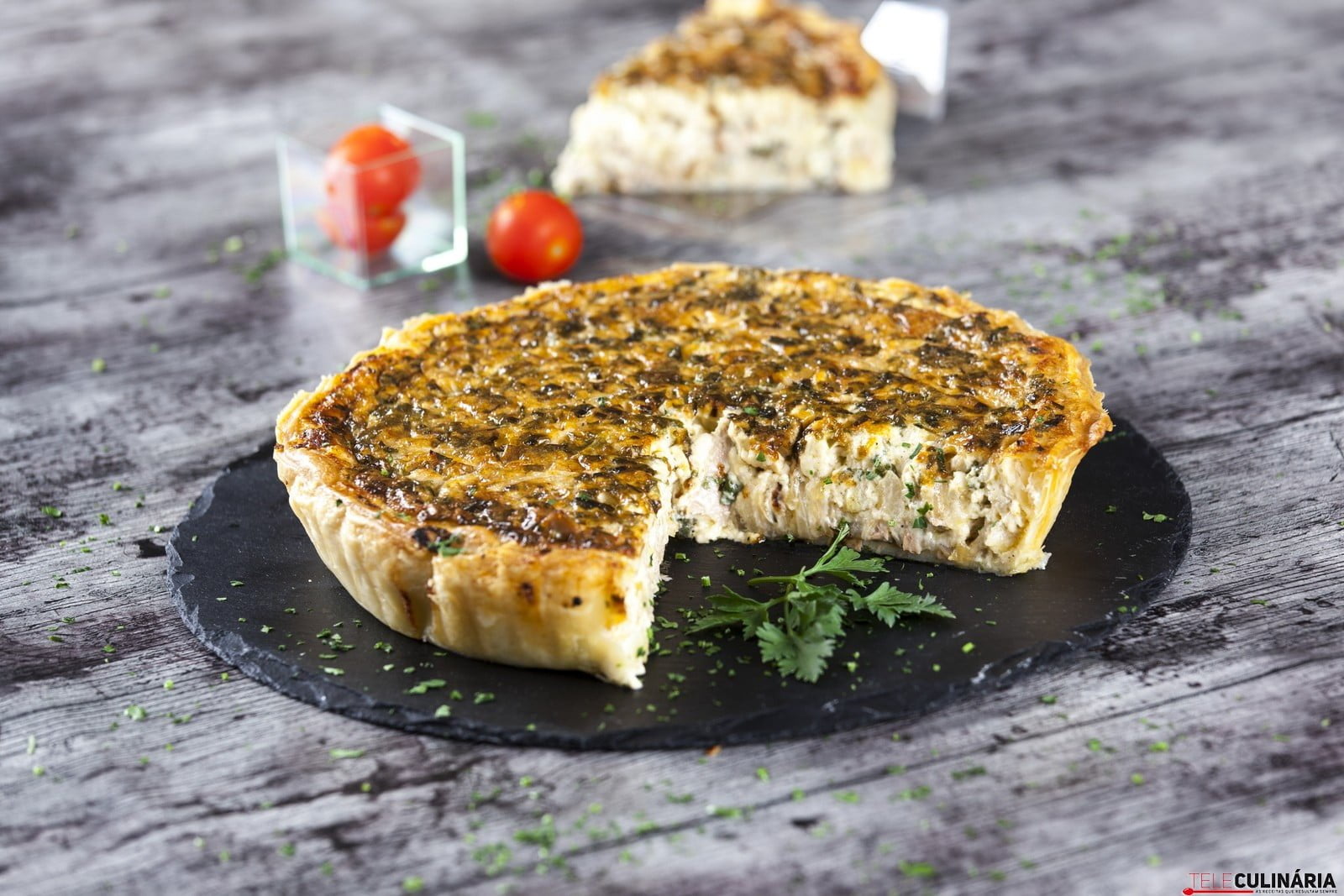 Quiche de atum e cebola