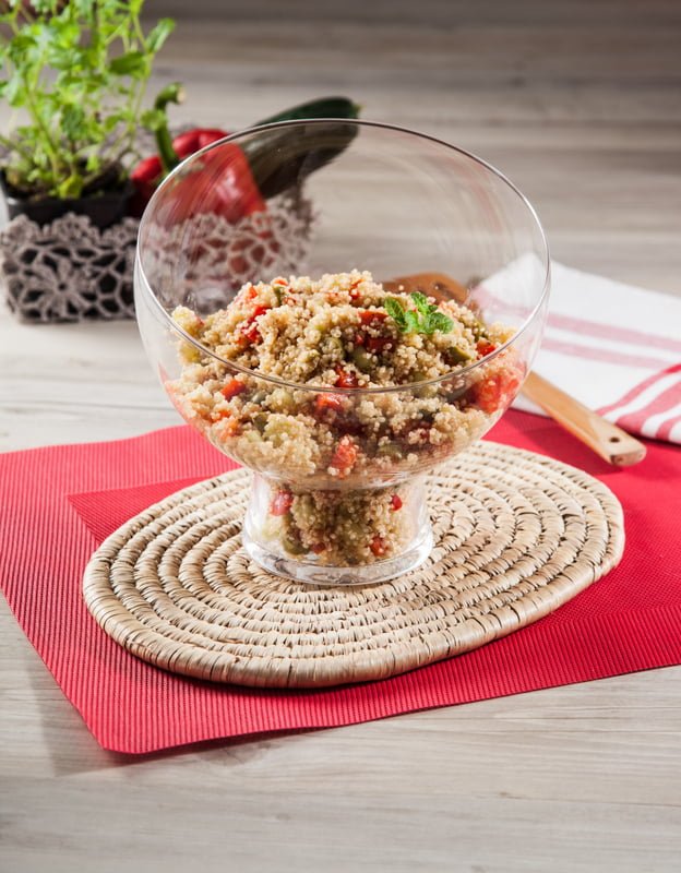 Salada de quinoa e legumes de verão - @TeleCulinária